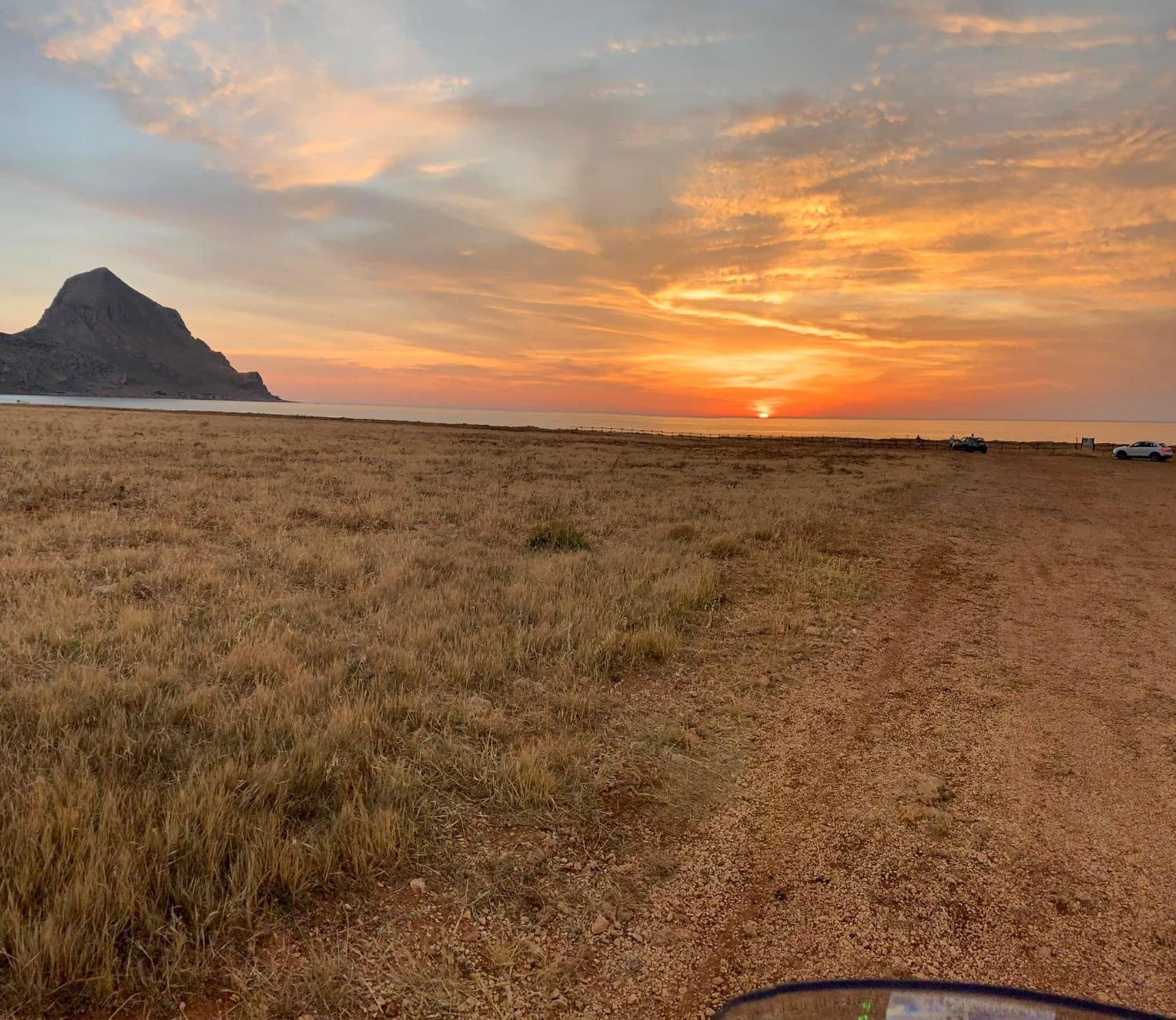 Appartamento I Tramonti Di Cofano Кастеллуццо Екстер'єр фото